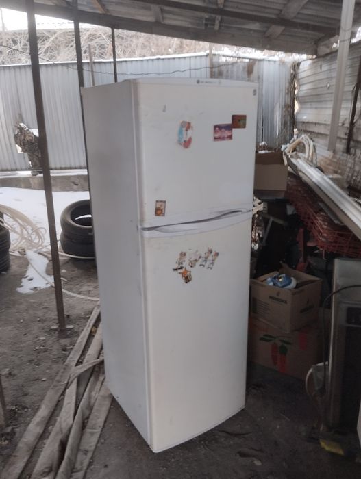 Холодильник б/у в