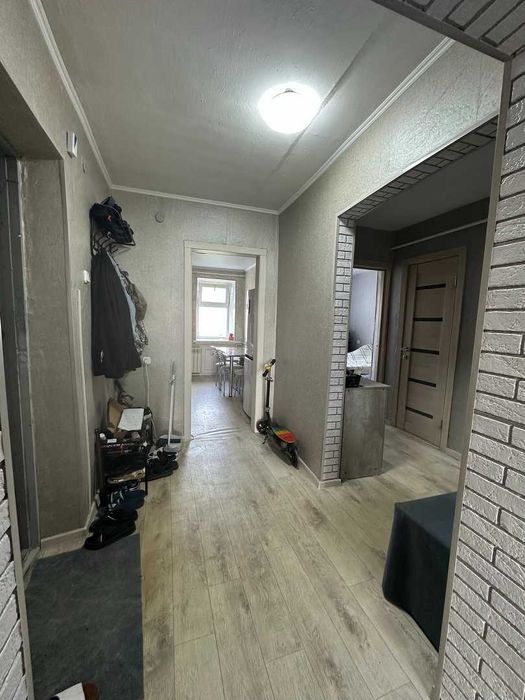 Продам 3 ком в центре