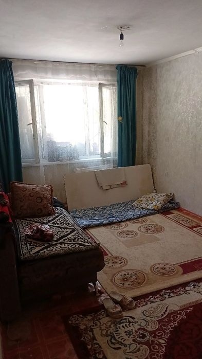 Продам 2х ком.кв.в 7мкр.дом 9