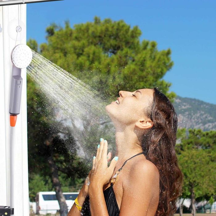 WOLFWILL преносим къмпинг душ с помпа и 2 USB батерии