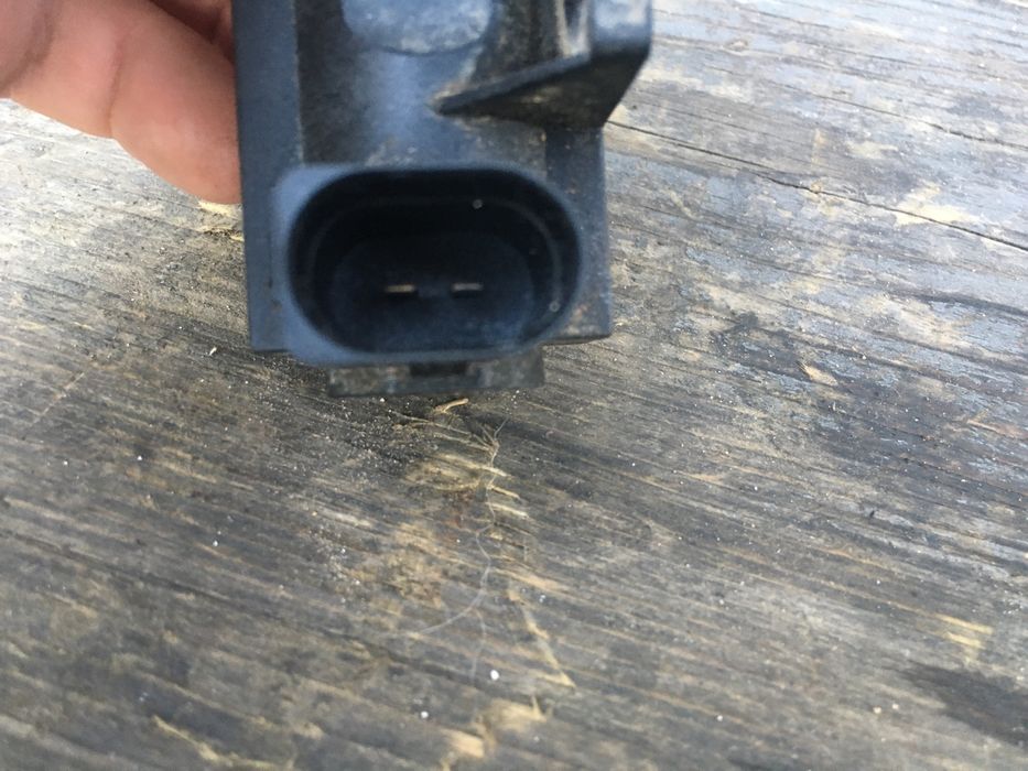 Supapa Electrovalva Vacuum Vw Golf4 Bora Passat Audi 1.9 TDi 1J0906627
