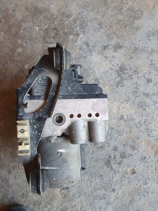 ABS модул Audi A4 B5 1.8 125