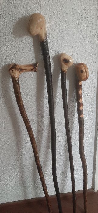 Дървени, туристически стикове