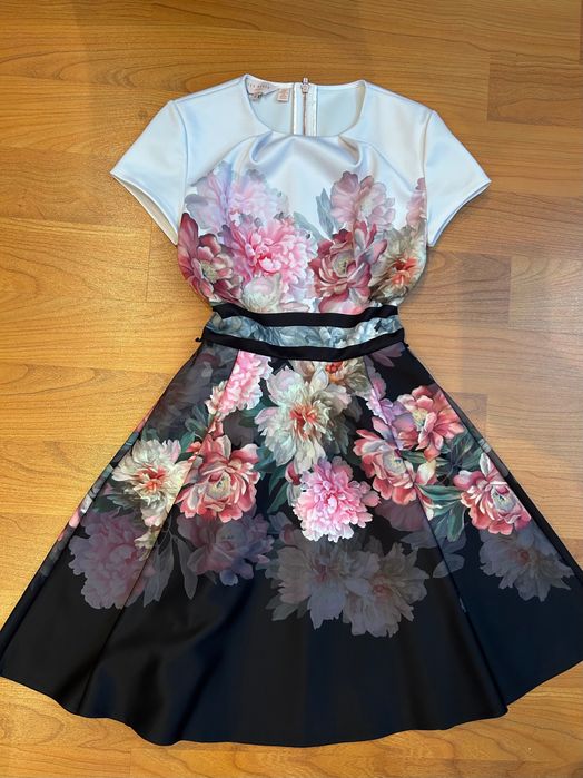 Rochie Ted Baker mărimea Xs-s