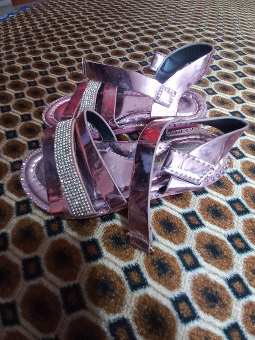 Сандалий 24размер