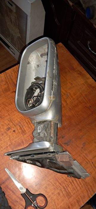 Зеркало правое ауди 100