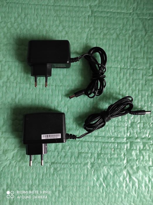 Încărcătoare alimentatoare 12 V