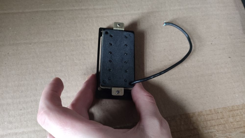 Rock Fild корейский хамбакер нэк