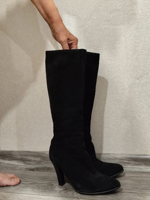 Продам зимние сапоги