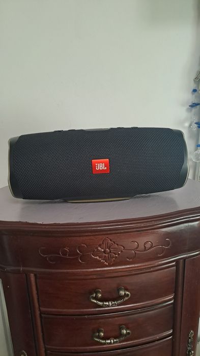Boxa jbl charge 4
