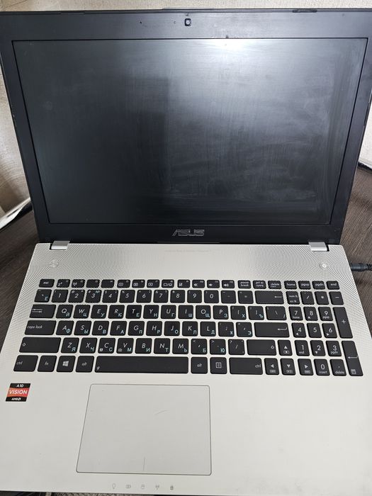 Ноутбук ASUS, процессор AMD A10-4600М APU