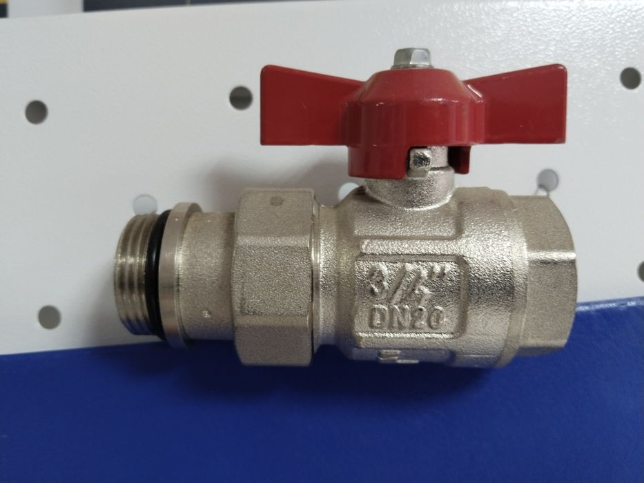 Продам шаровый кран (комплект)