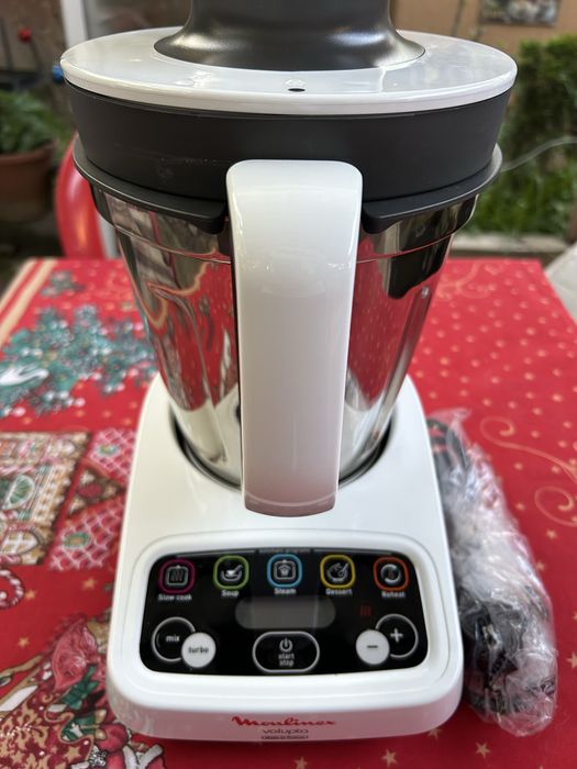 Robot de bucatarie multifunctional Moulinex,functie gatire 5 programe