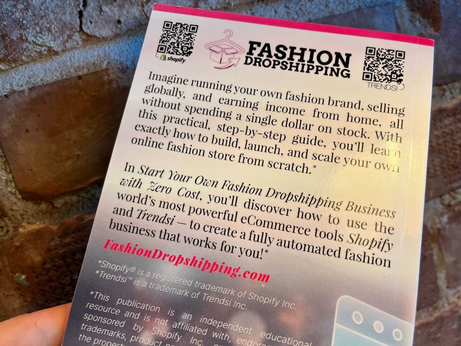 Книга за дропшипинг на дрехи и мода със Shopify (Английски език)