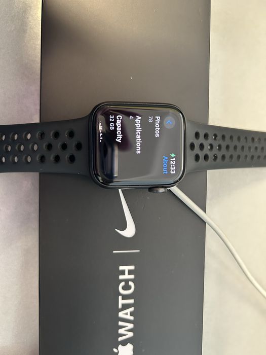 Apple Watch Series 6 Nike (GPS) – 40 mm