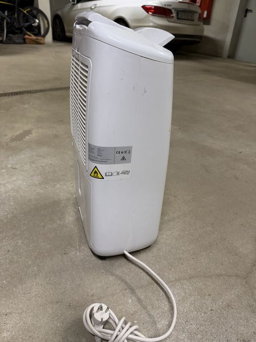 Обезвлажнител Finlux FDH-205L – 20L/ден, почти неизползван