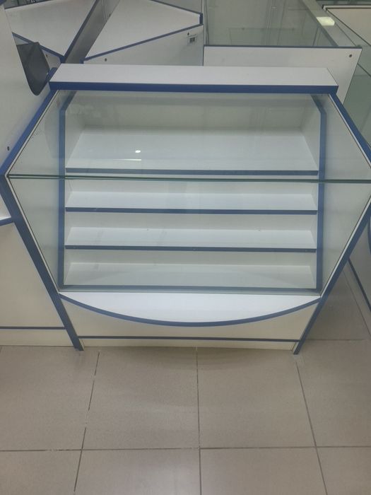 Витрина стелажи  продам бу