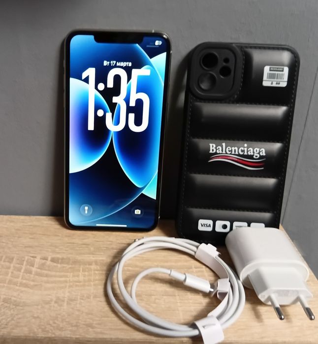 iPhone 11 Pro Max , Silver.