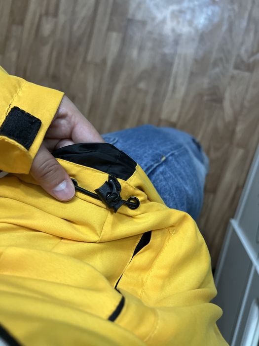 Ветровка the north face