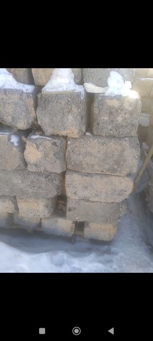 Шлакаблок кірпіштер