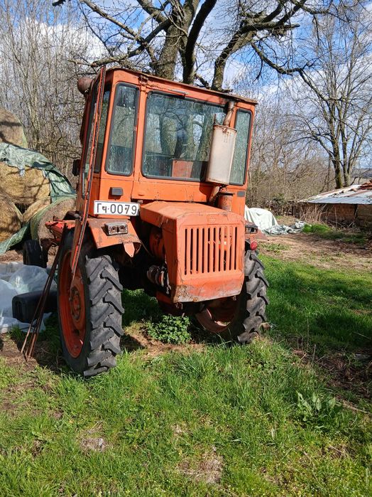 Продавам шаси Т16М.Цена: 2260 евро.Коментар на цената на място.