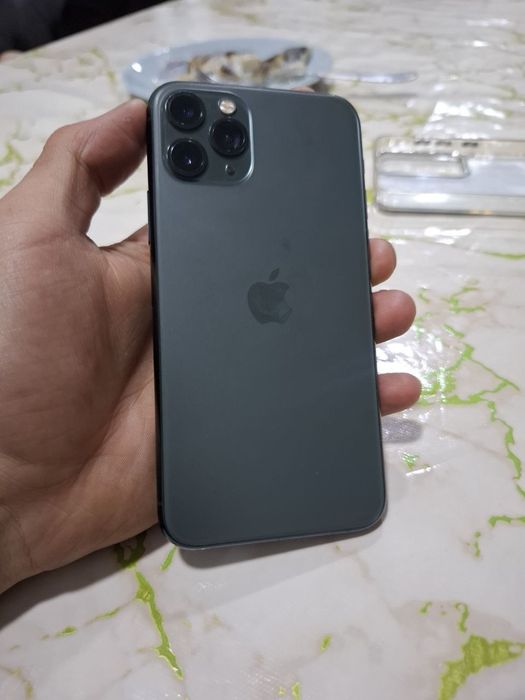 Iphone 11 pro ideal holatda