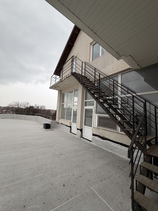 De inchiriat Spatiu Comercial In Centrul Agigea