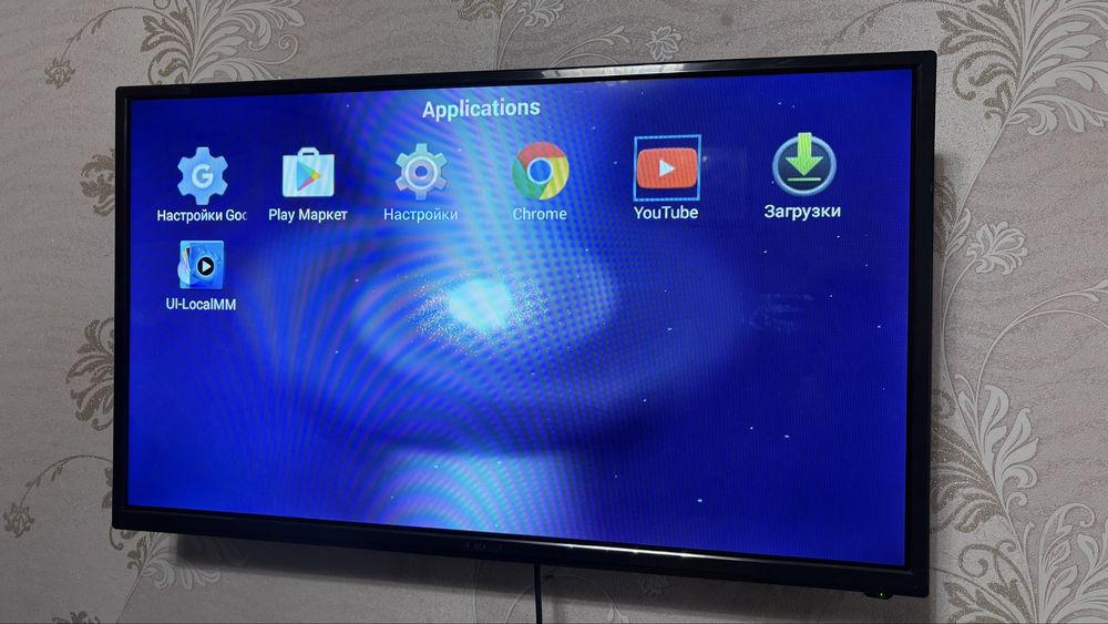 Большой Samsung Smart TV 42 (Full HD) — Отличное состояние