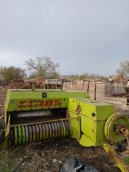 Тюковый  пресс немец