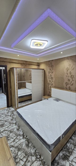 Сергели 5А 3 хона метро олдида аренда оилага янги мебеллар шароит бор