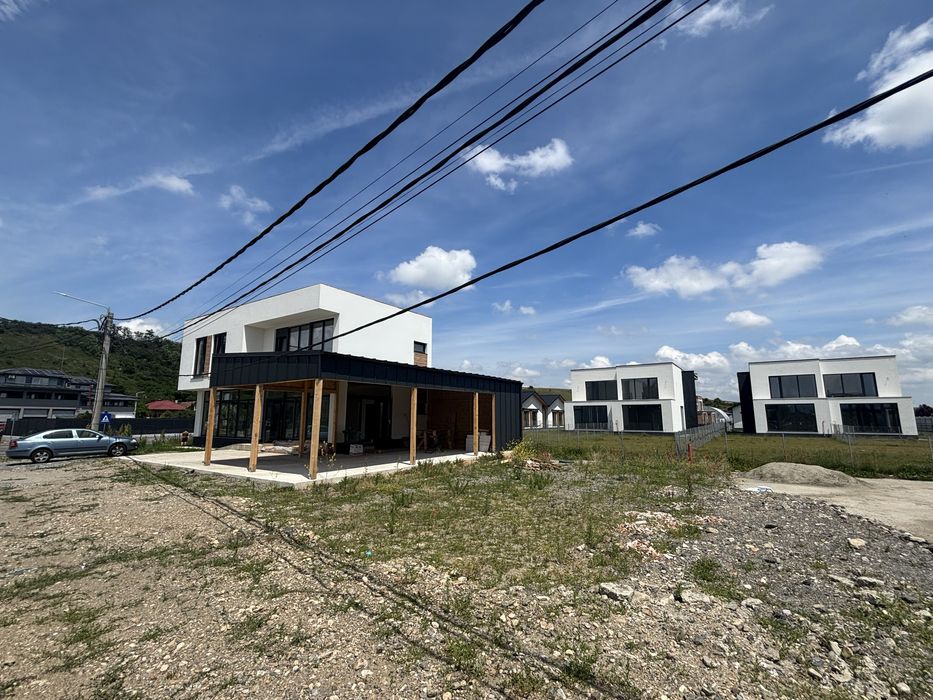 Spatiu Comercial