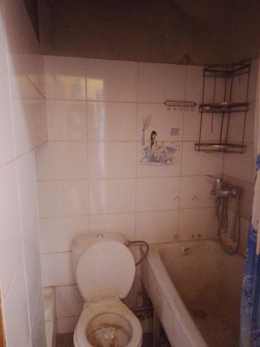 Продам 1а ком Володарского