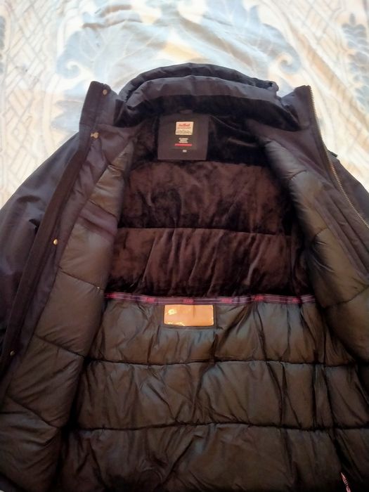 Продам зимний пуховик