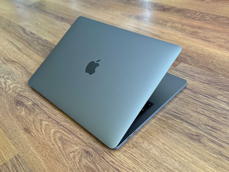 13.3' Core i5 Apple MacBook Pro Mid 2017 16GB RAM/256GB SSD/Бат 5ч