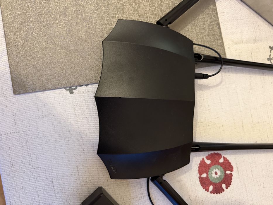 Tenda ac1200 AC8
