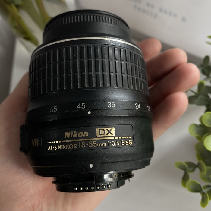 Nikon D3200 продам