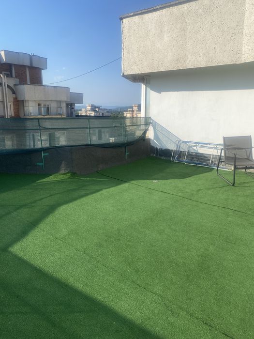 Inchiriez apartament