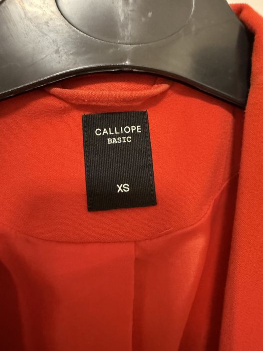 Червено оранжево сако Calliope