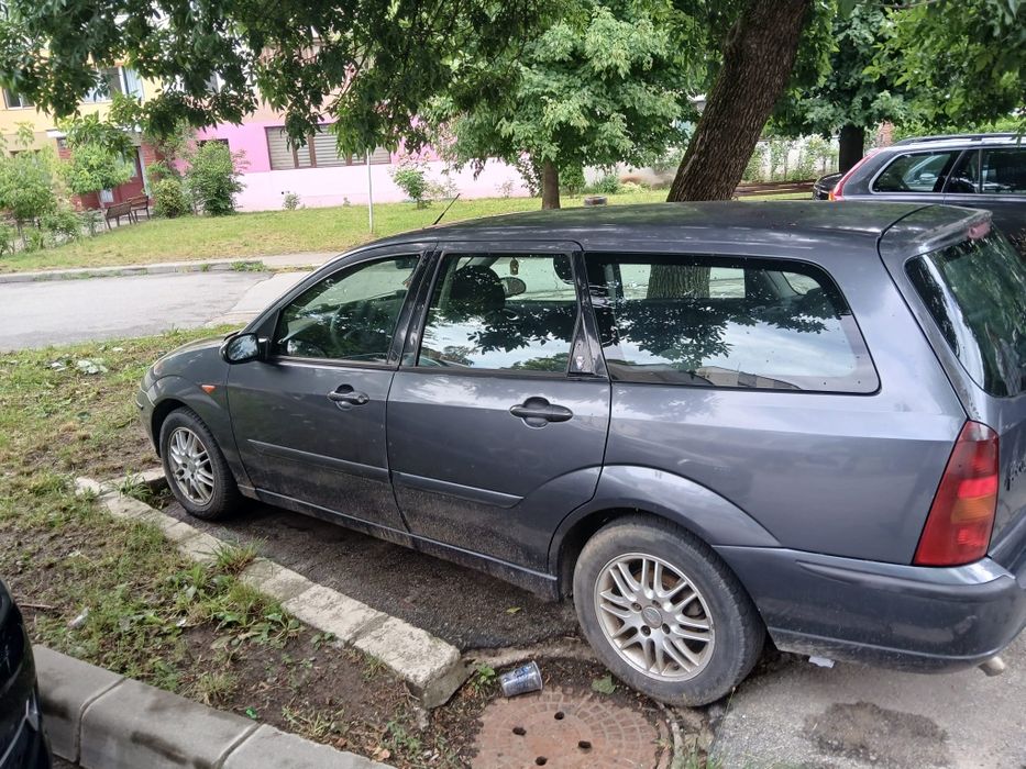 FORD Focus 2001 — imagine 3