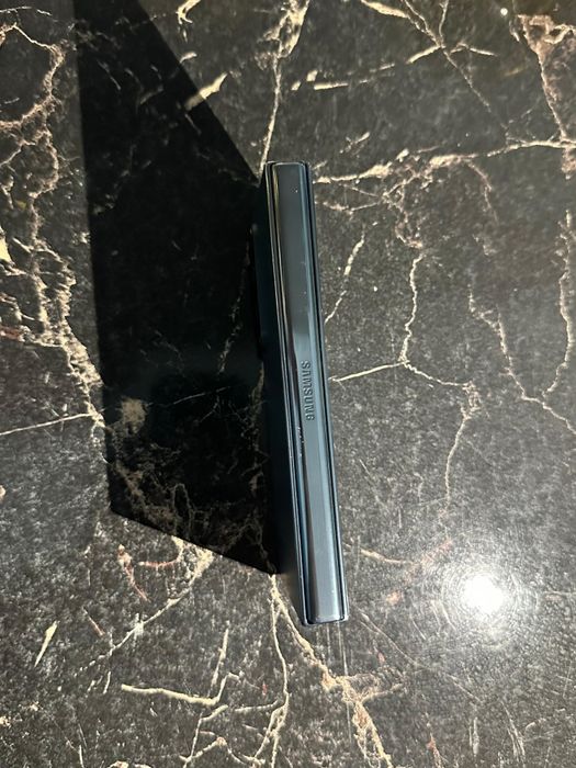 Samsung Z Fold 4