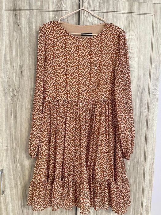 Продаю красивые платья