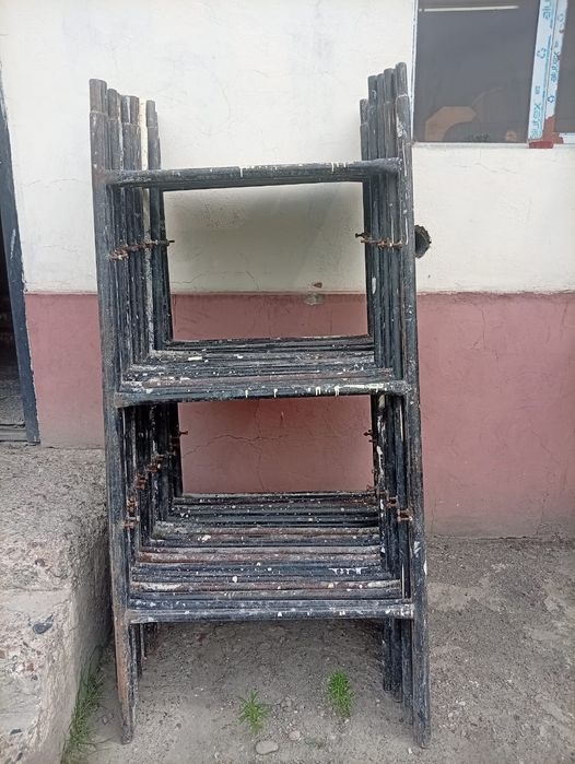 Леса сотилади срочни