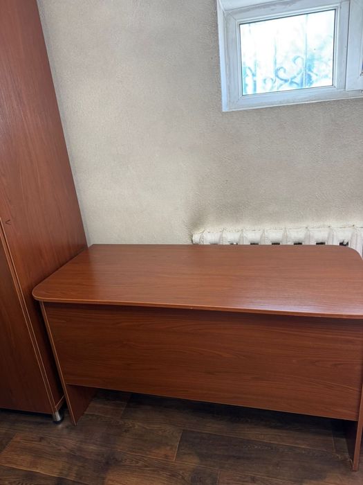 Мебель в офис  комплект