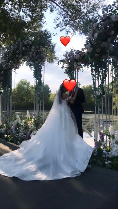 Свадебное платье