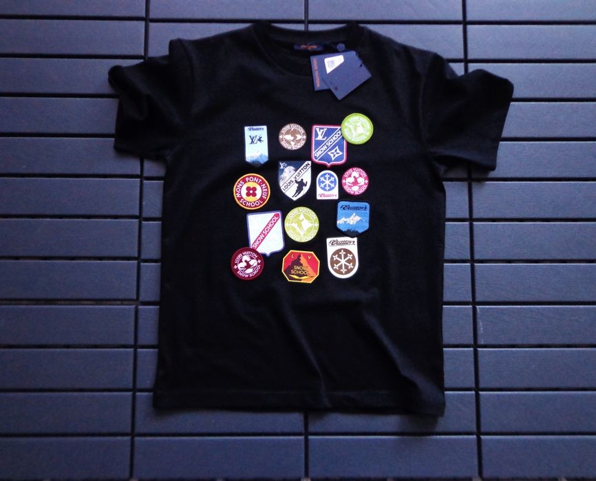 Невероятна мъжка тениска Louis Vuitton Signature Patches T shirts