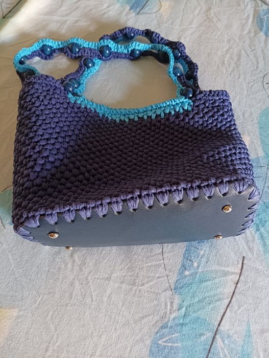 Плетени дамски чанти