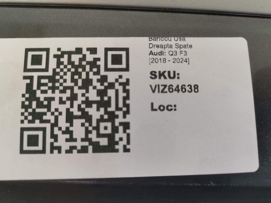 Ауди Q3 / Audi Q3 F3 S-Line Оригинален десен заден праг в добро състоя