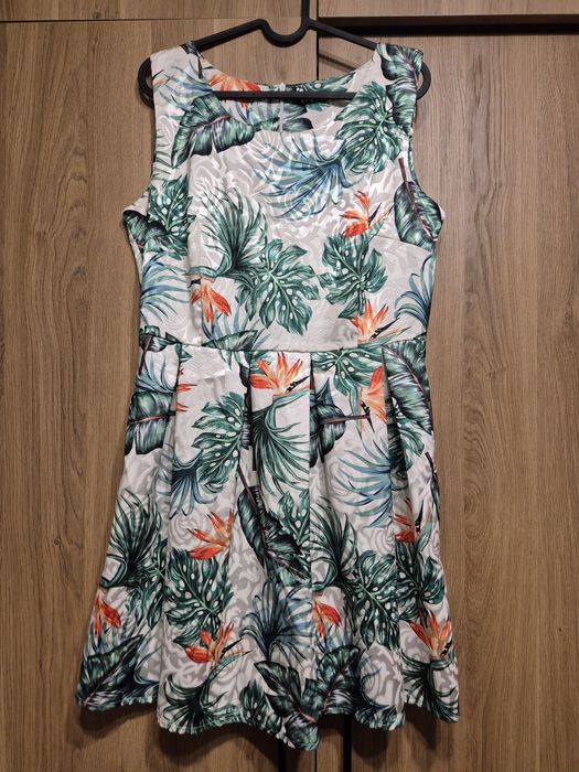 Официална рокля XL