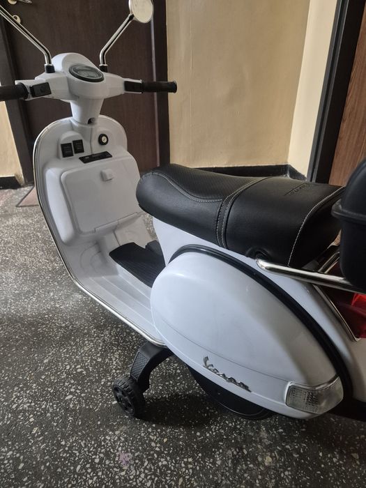 Motocicleta Electrica 6V cu Sunet
