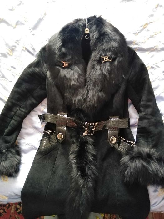 Продаётся дубленка